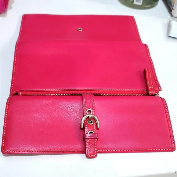 COACH VINTAGE HAMPTON PINK WALLET💕💕 - Picture 10 of 10